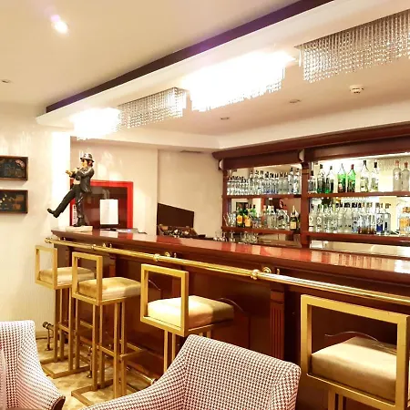 Hotel Mavi Surmeli Ξενοδοχείο Άδανα