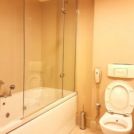 Hotel Mavi Surmeli Ξενοδοχείο 4*