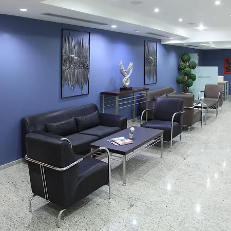 Hotel Mavi Surmeli Άδανα