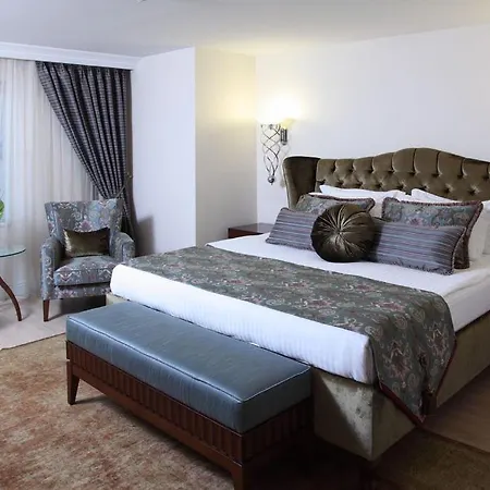 Hotel Mavi Surmeli 4*