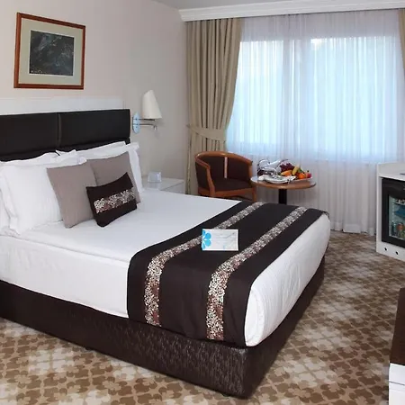 Hotel Mavi Surmeli 4*