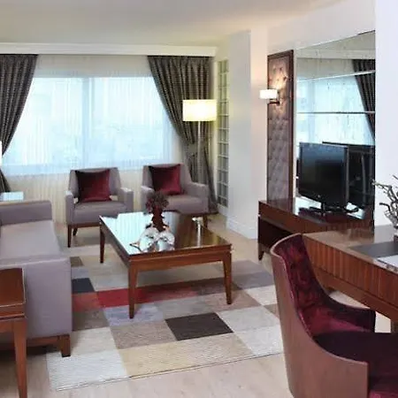 Jura Mavi Suermeli Отель 4*