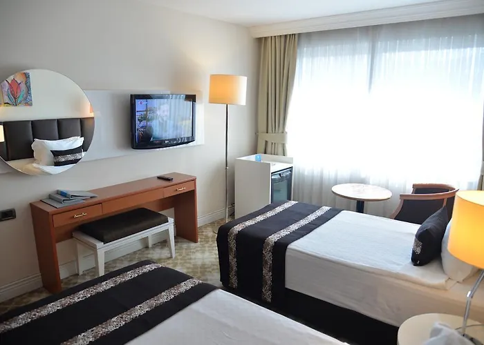 Jura Hotels Mavi Sürmeli Adana 4* Adana